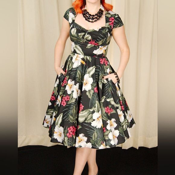 Hell Bunny Dresses & Skirts - Hell Bunny Kalei Hibiscus Floral Printed Midi 50s Style Dress Size 2XL.